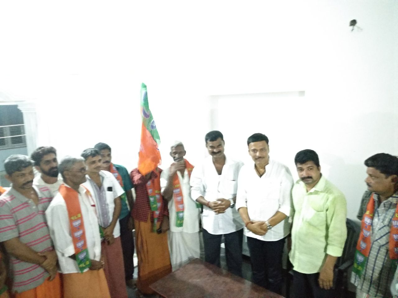 ಬಂಟ್ವಾಳ: ಕಾಂಗ್ರೆಸ್ ಕಾರ್ಯಕರ್ತರು ಬಿಜೆಪಿಗೆ